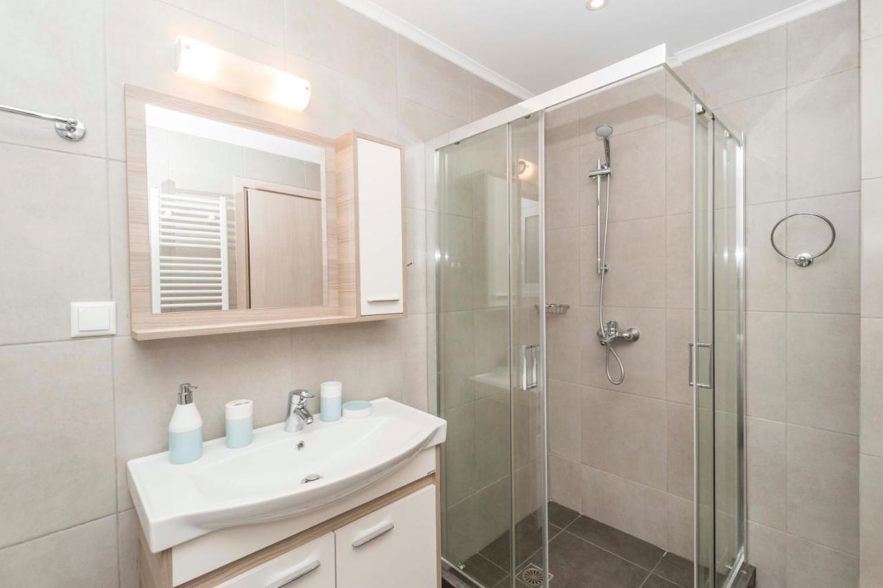 Modern Flat In Central Athens #4 Ngoại thất bức ảnh